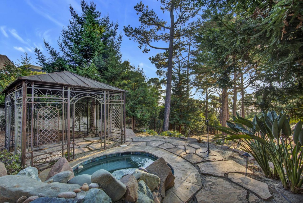 3108 Flavin LN