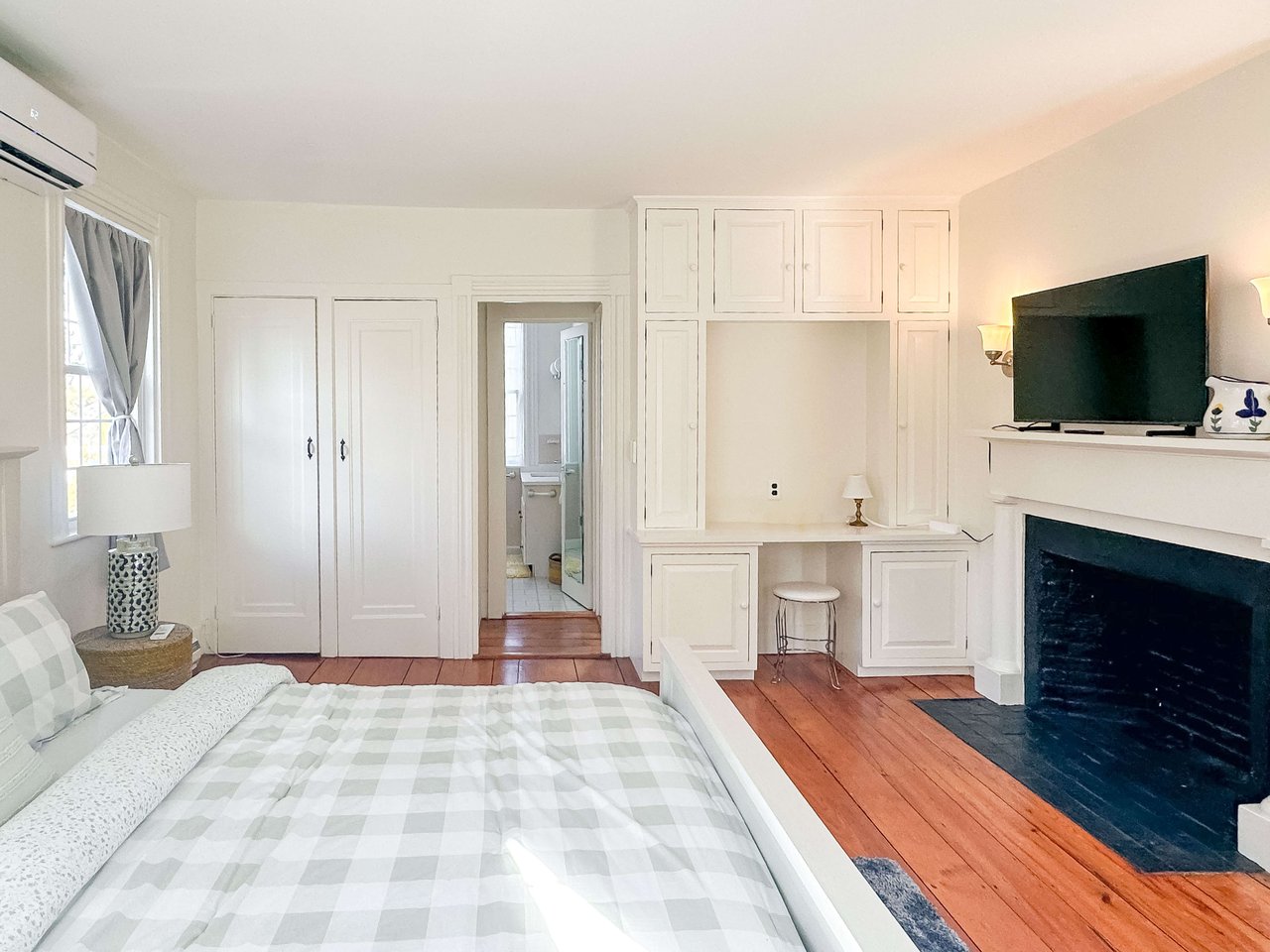 Charming Home in Downtown Edgartown