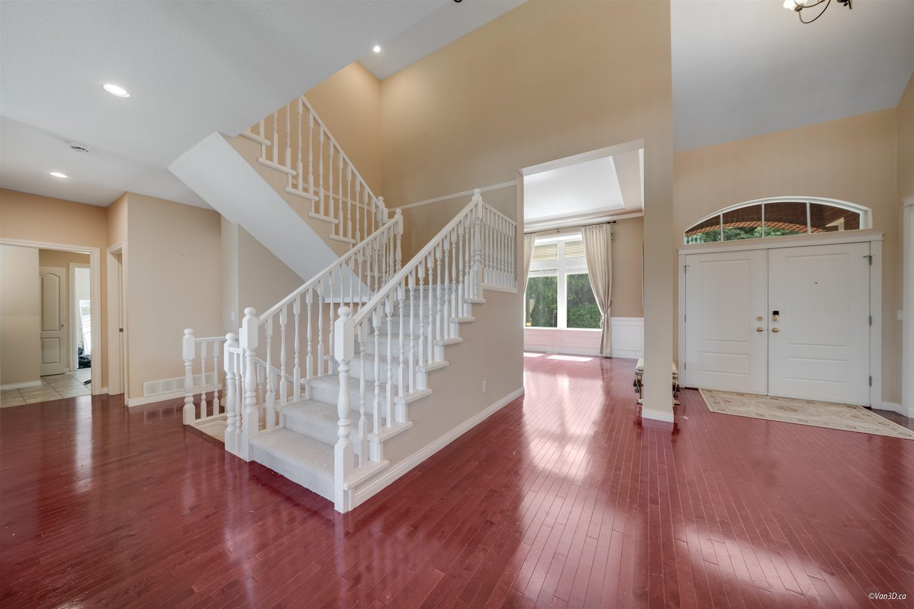 16495 111 Ave