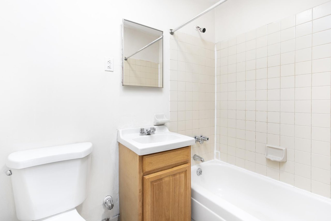 424 East 115th Street, Apt 4-C
