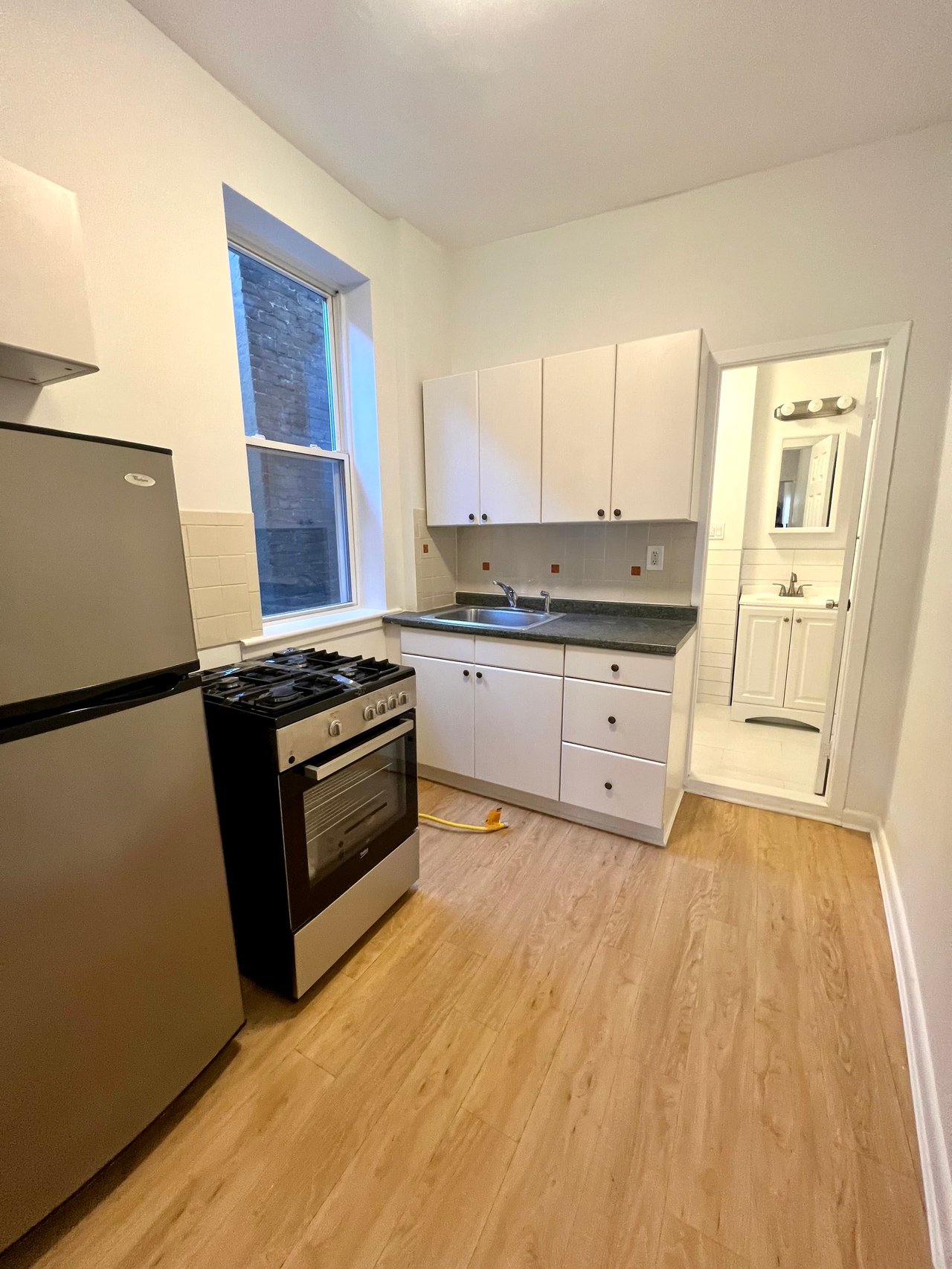 344 Lafayette Ave, #3A