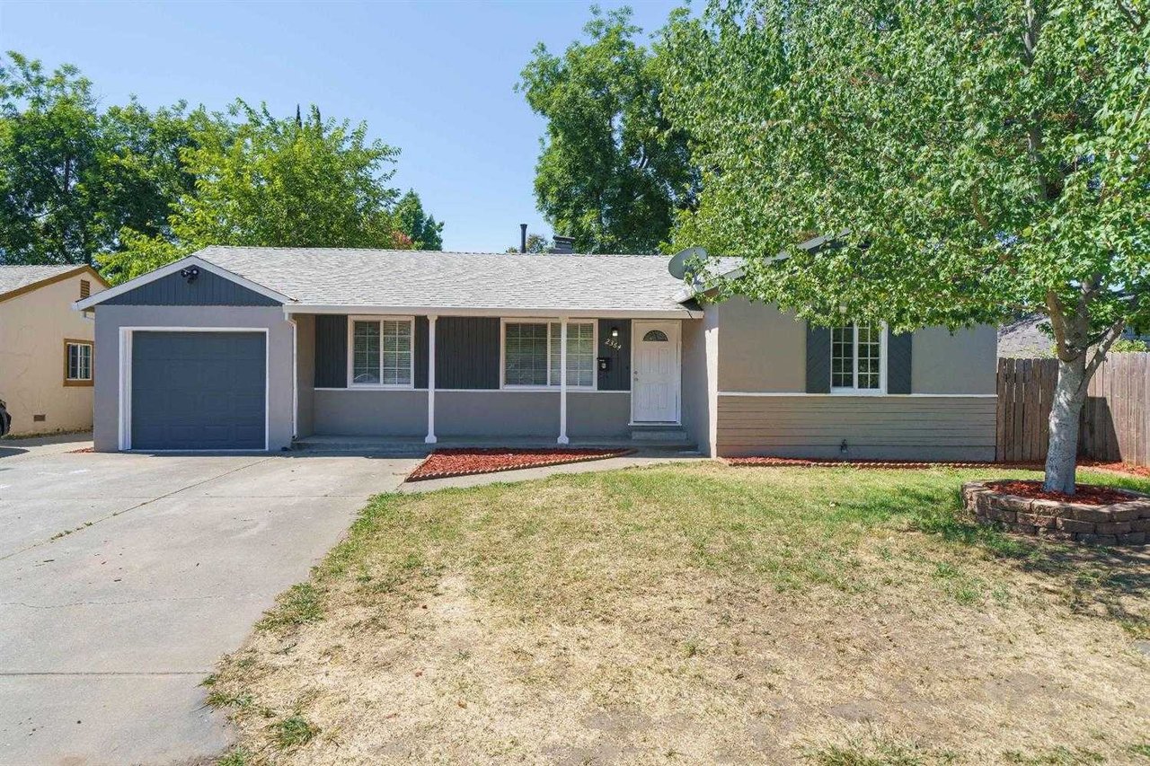 2364 Marconi Avenue