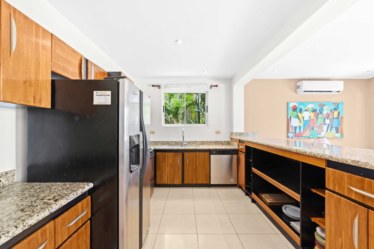 Maison Blanche | Exquisite condo in the exclusive gated community of Altos de Flamingo