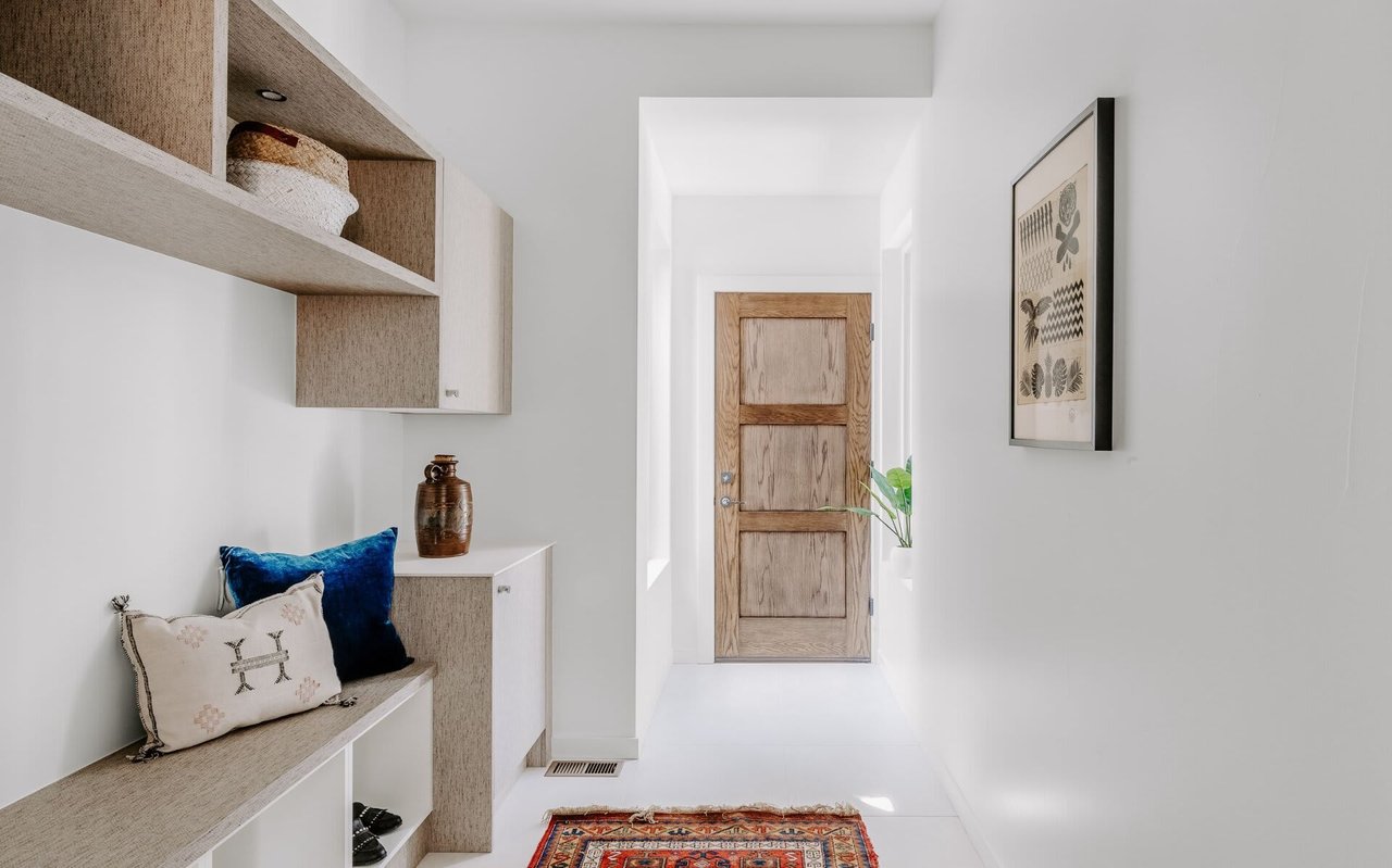 4 Tips for Decorating a Small Space