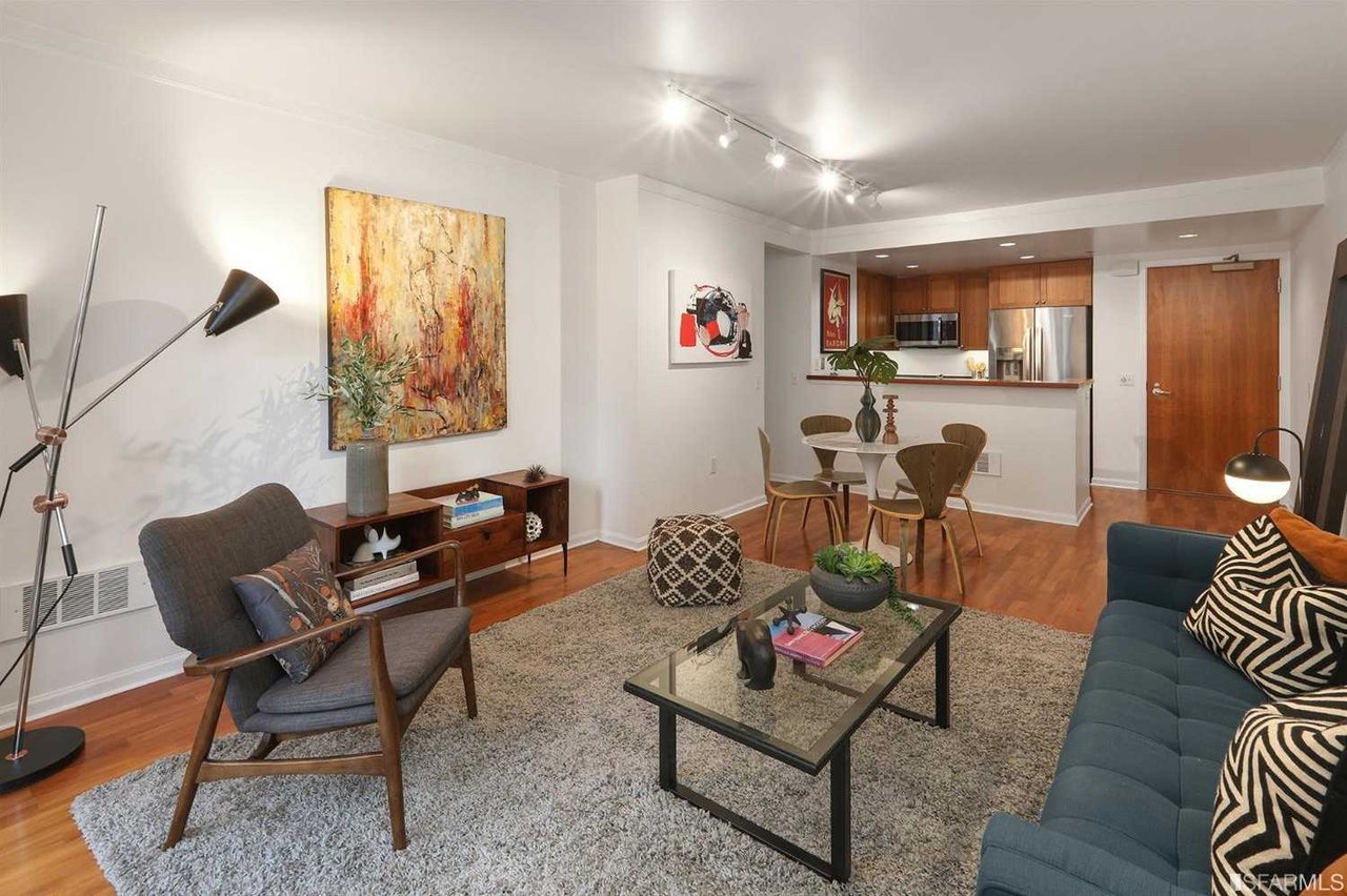 1800 Washington Street Unit 317