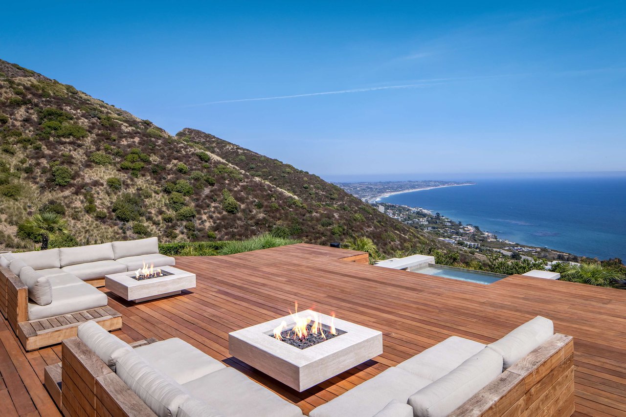 Malibu Blufftop Estate