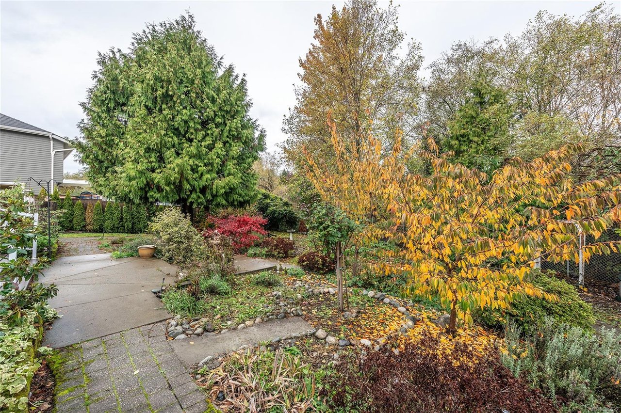 852 Ankathem Pl