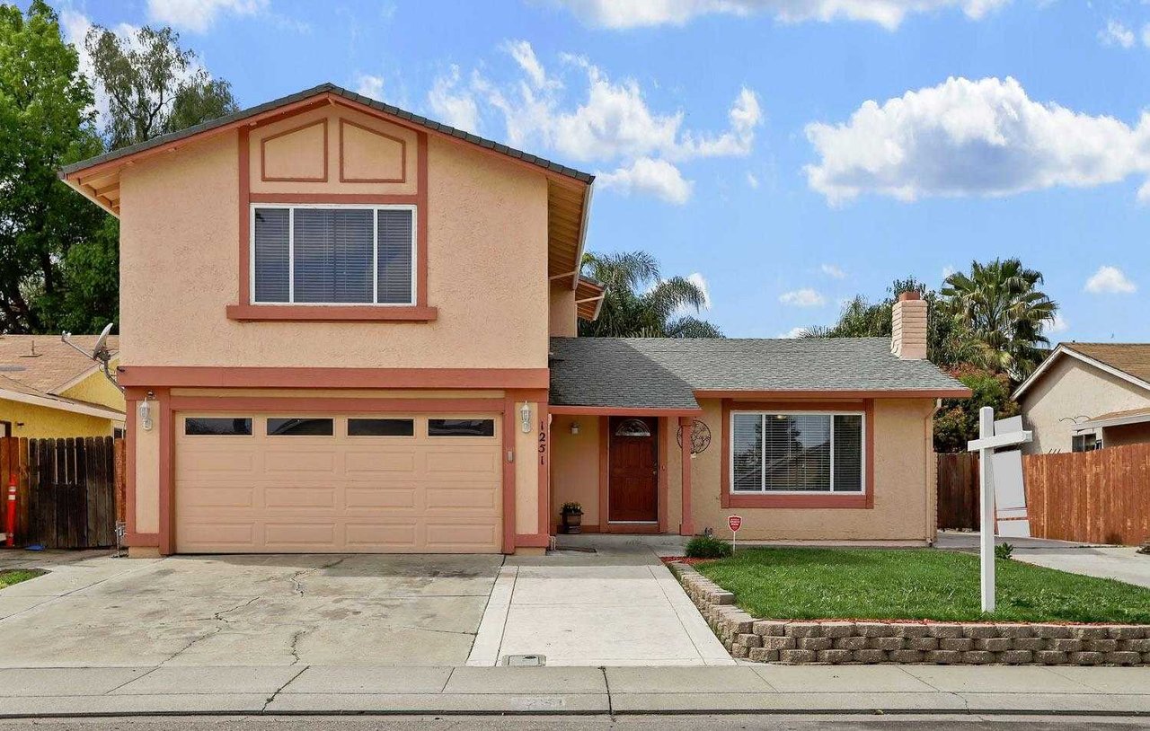 1251 Schleiger Drive