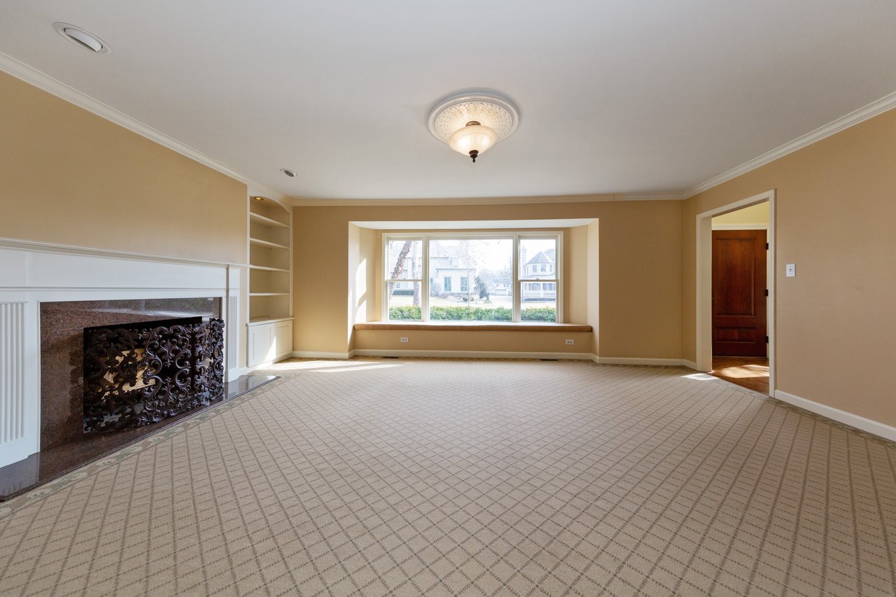 Delightful Home In The Heart Of Hinsdale