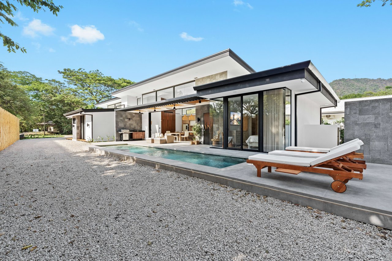 Casa Agua Marina | Newly completed masterpiece just steps to the beach in the gated community of Catalina Cove