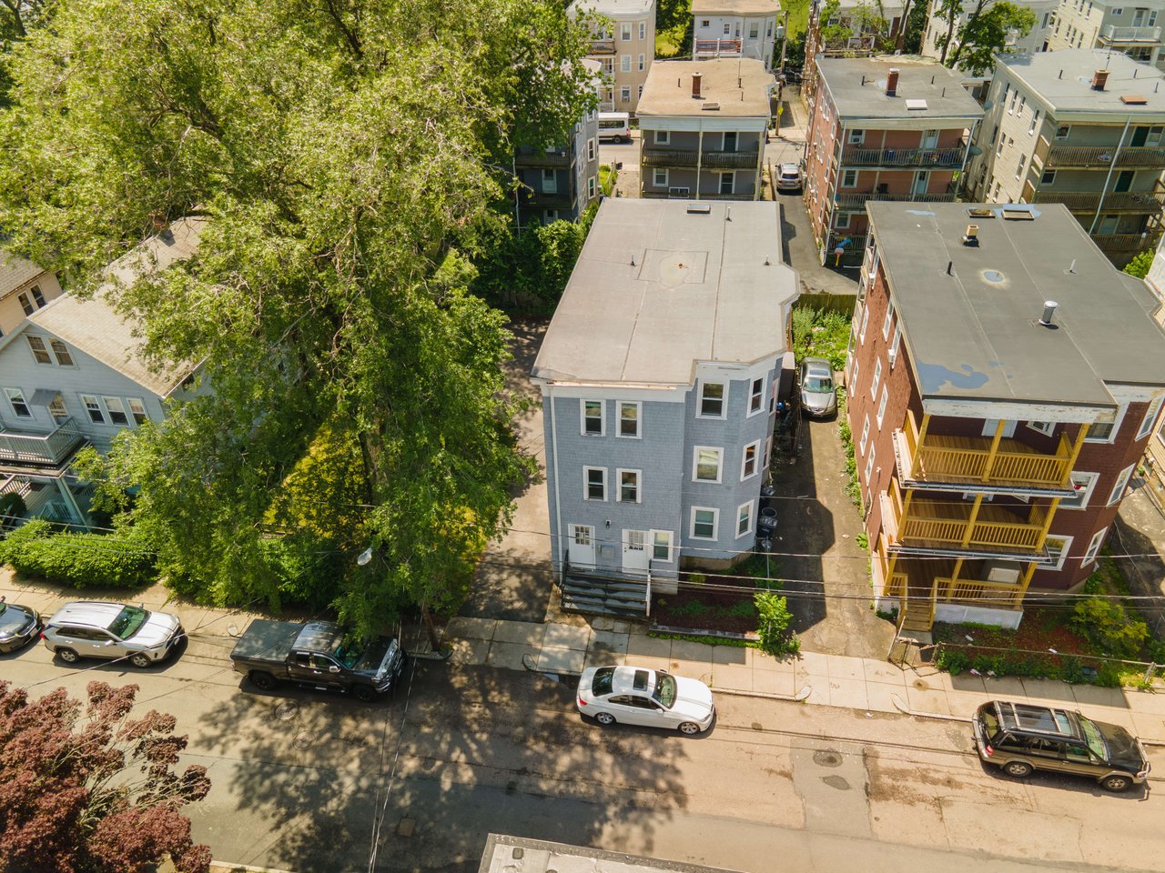 25 Granfield Ave Unit: 2