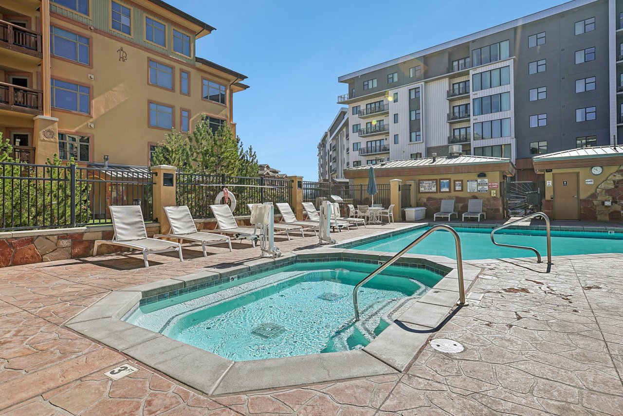 3720 Sundial Ct B517