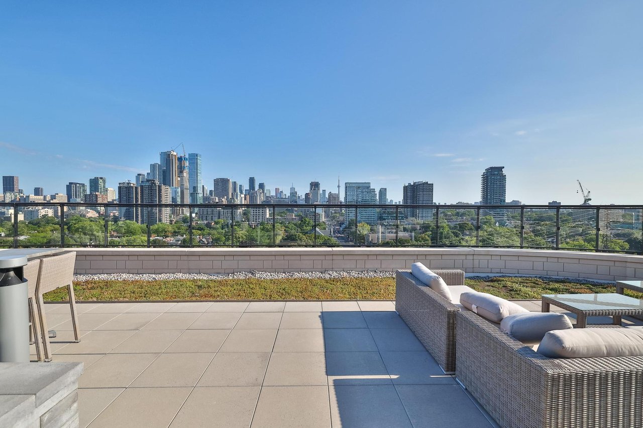 285 Avenue Road Suite #502