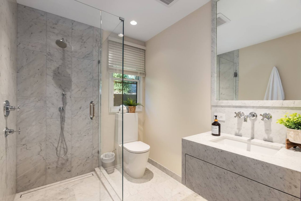 Entire Malibu Estate, 2 Hot tubs, Guest house