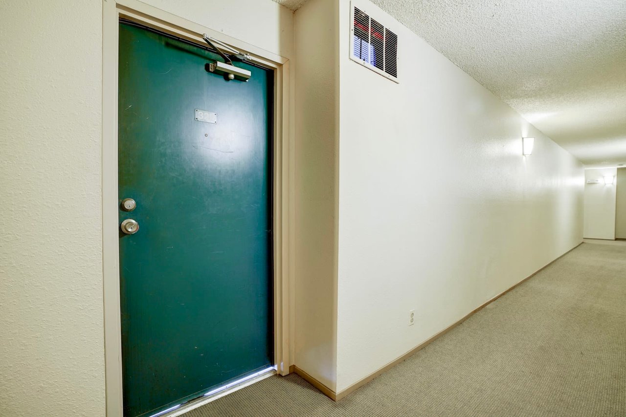 395 Imperial Way #328, Daly City