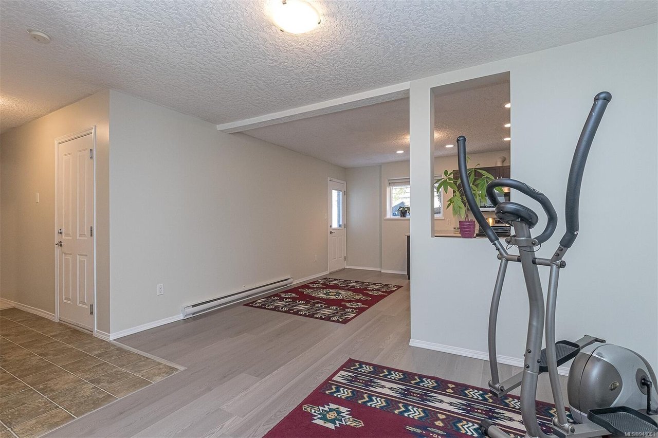 577 Kingsview Ridge