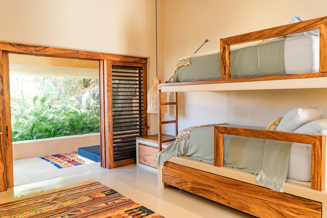 6 bedroom, Single Family Homes, Villa Sagrario, Montecito Beach Village