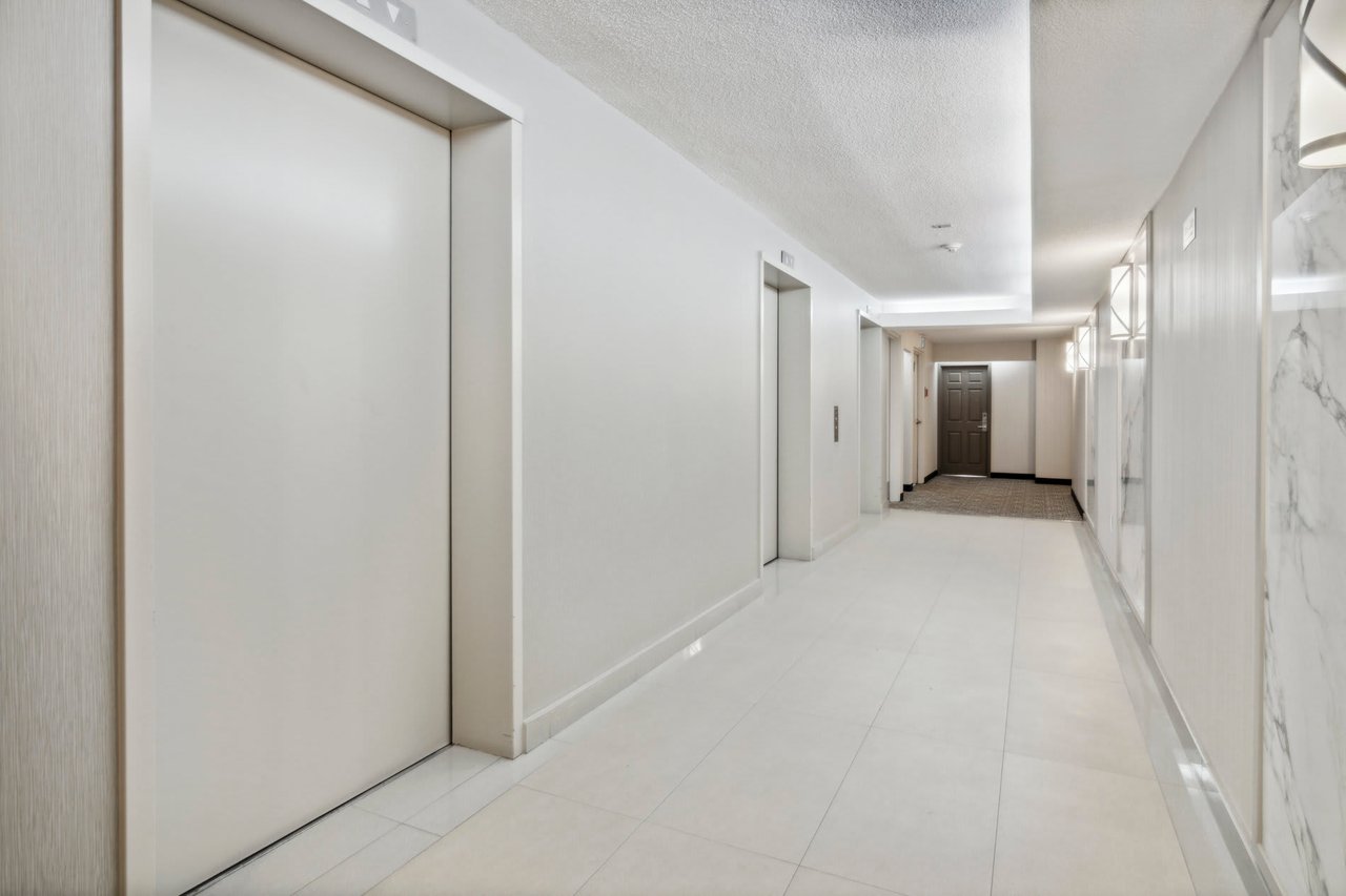 309 Major Mackenzie Drive East #217
