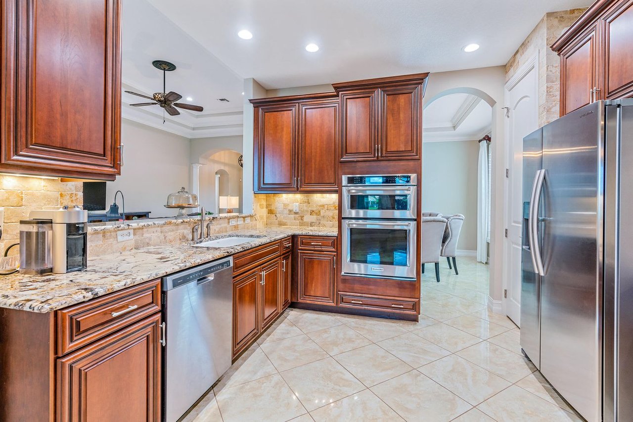 141 Carina Dr