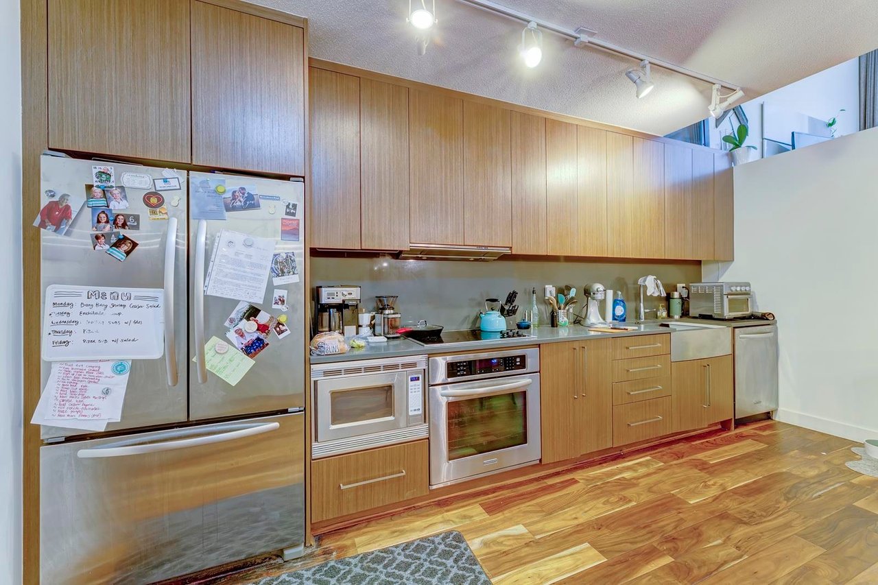 264 E 6th Avenue, Vancouver