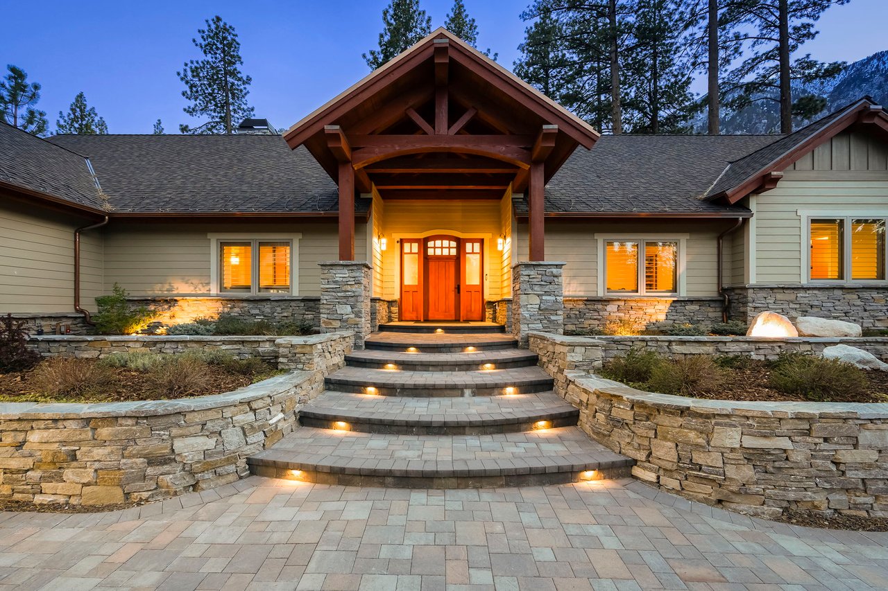 Resort Style Living-Jobs Peak Ranch