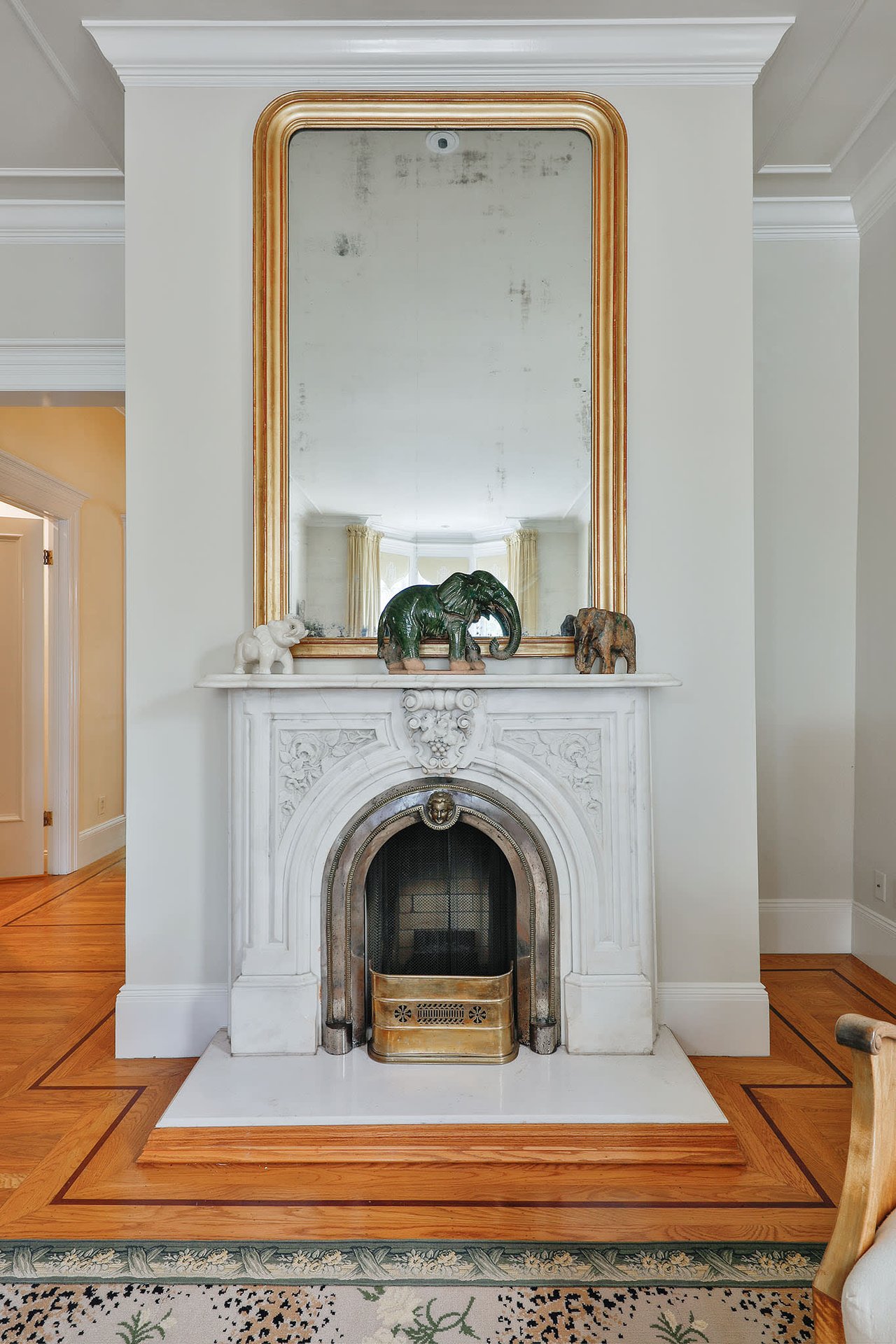 Chic Design Victorian Home