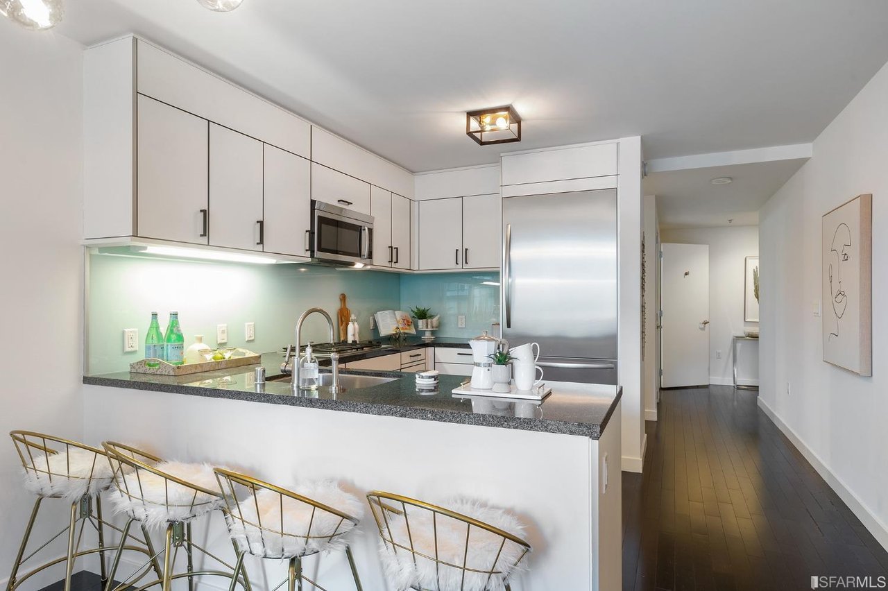 338 Spear St, #20c