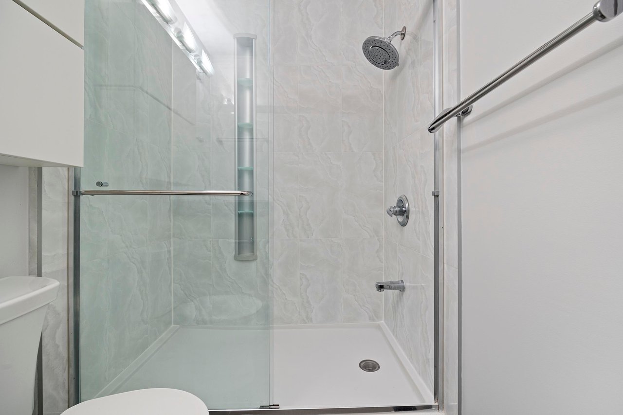 4681 Fernglen Pl