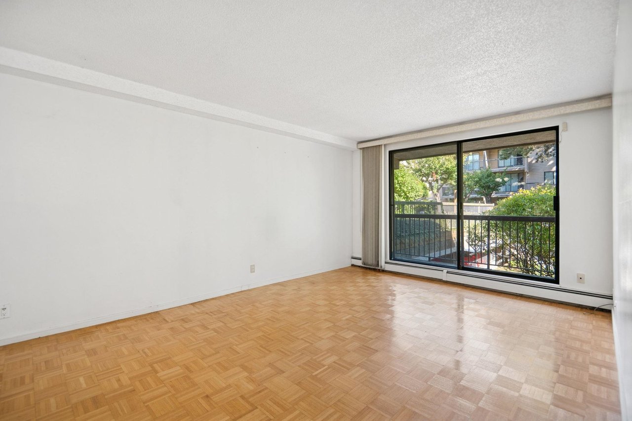 134-8411 Ackroyd Rd