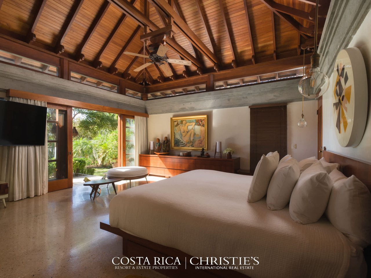 Villa Serena – Oceanfront Luxury Villa 