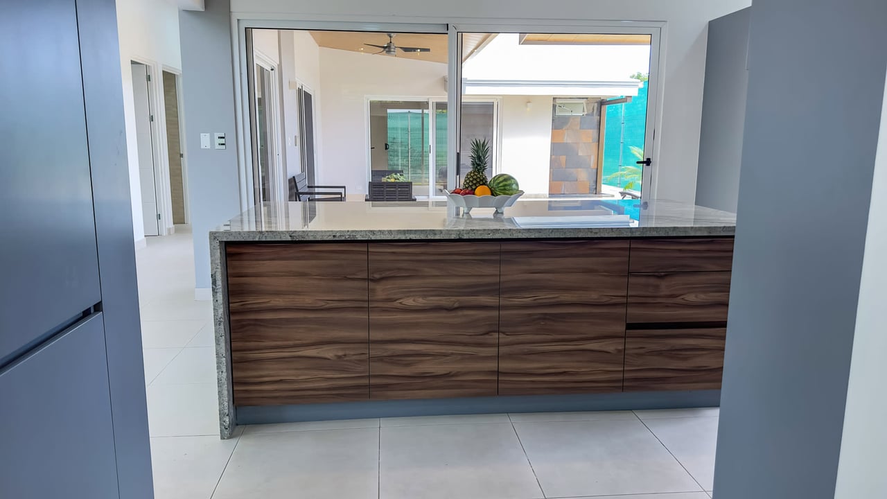 Uvita Paradise Brand New 3 Bedroom, 2.5 Bathroom Modern Home