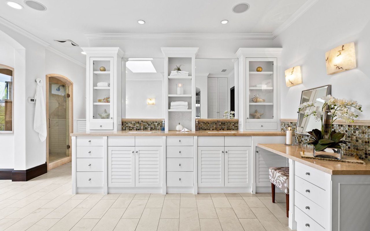 1218 Sand Key