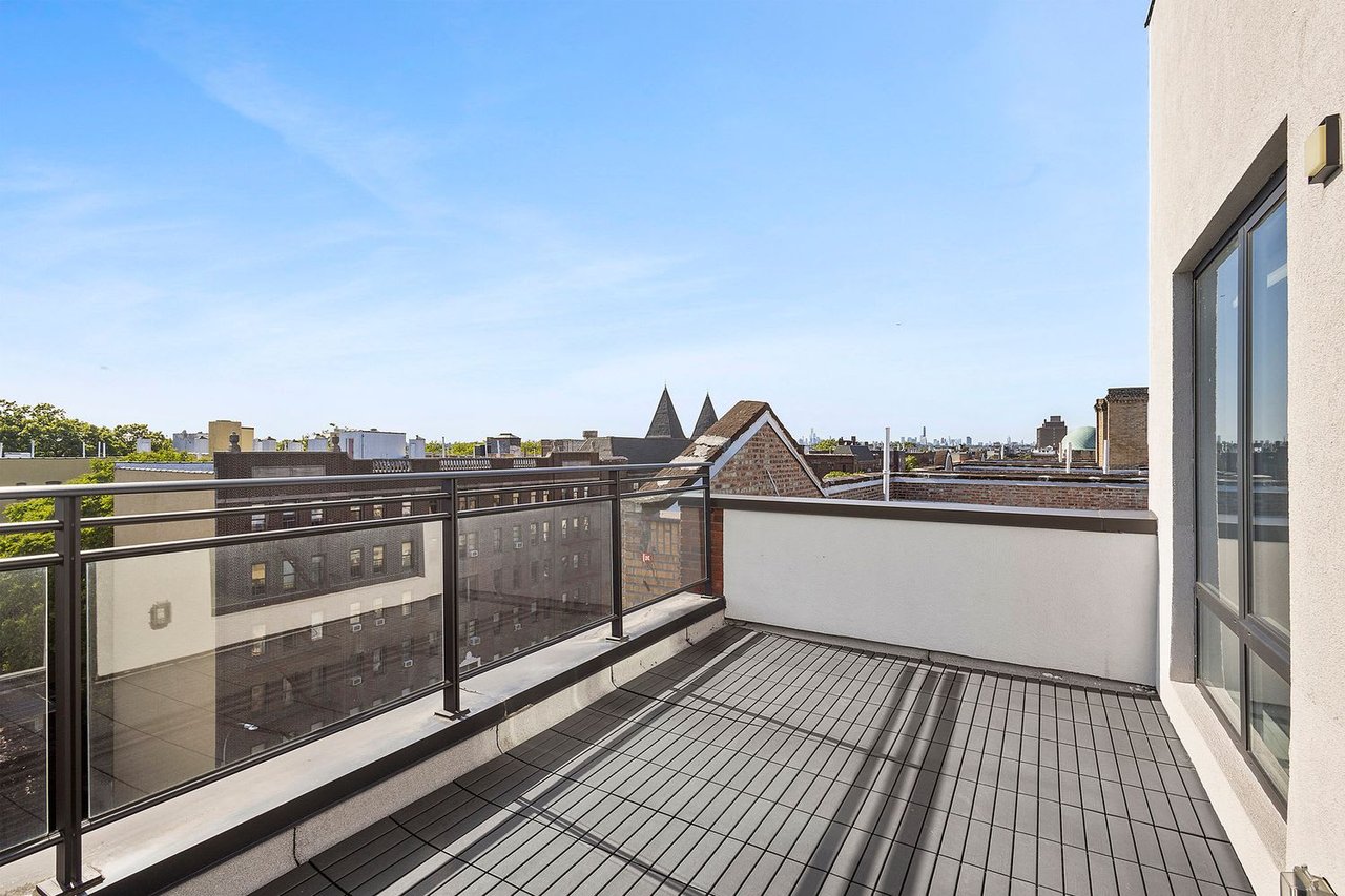 1673 Ocean Avenue, Unit PH1