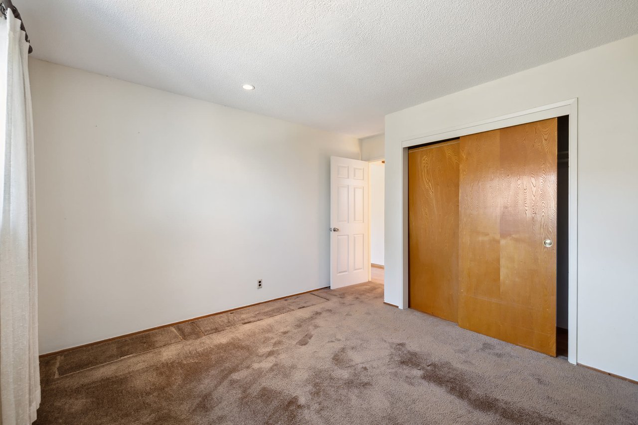 555 Talbot Ave