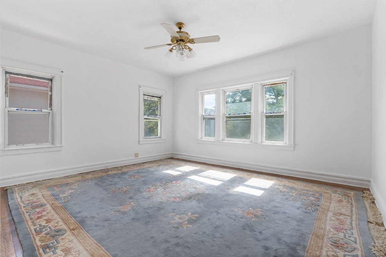 47 Bay Ridge Pkwy