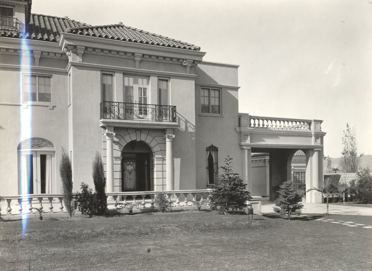 The R.W. Pridham Residence 