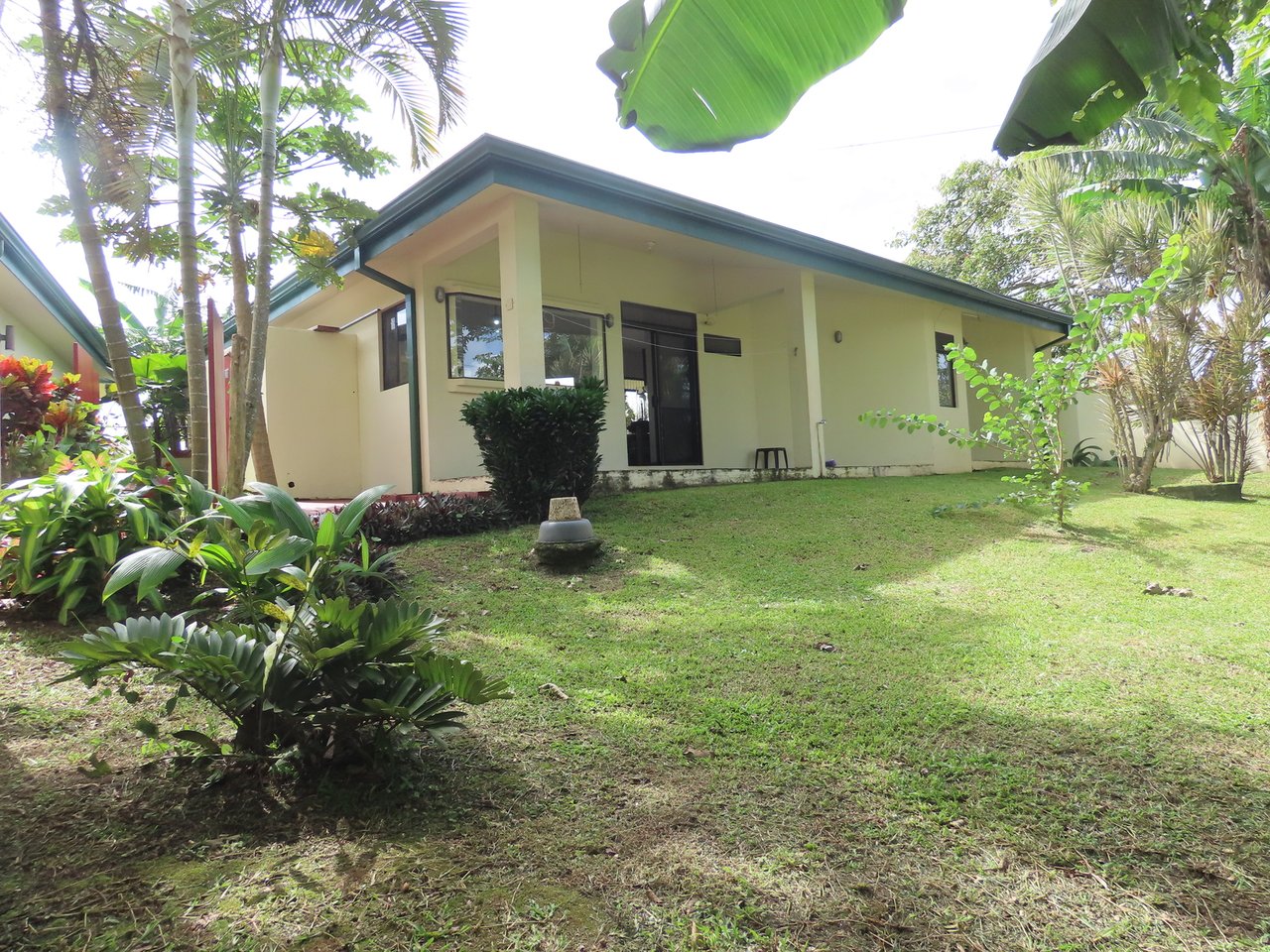 Modern Home with Guesthouse, Lake Arenal, Alajuela