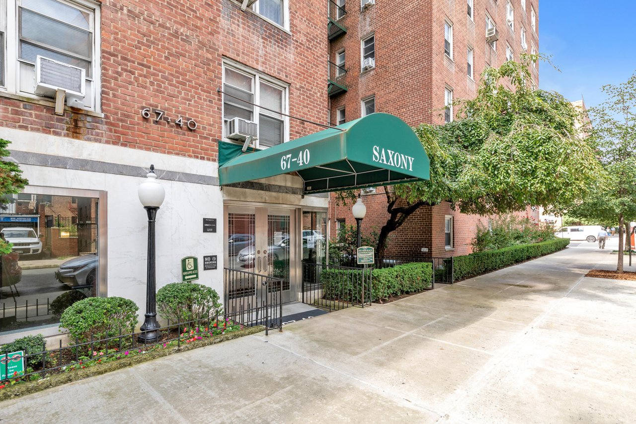 67-40 BOOTH STREET, APT 4G⋅FOREST HILLS, NY