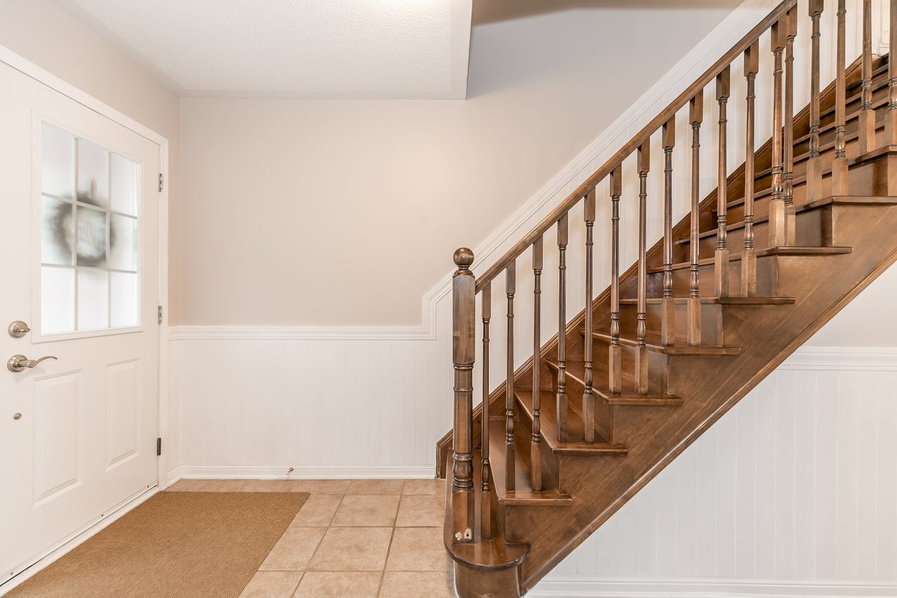 New Listing: 41 Ross Patrick Crescent