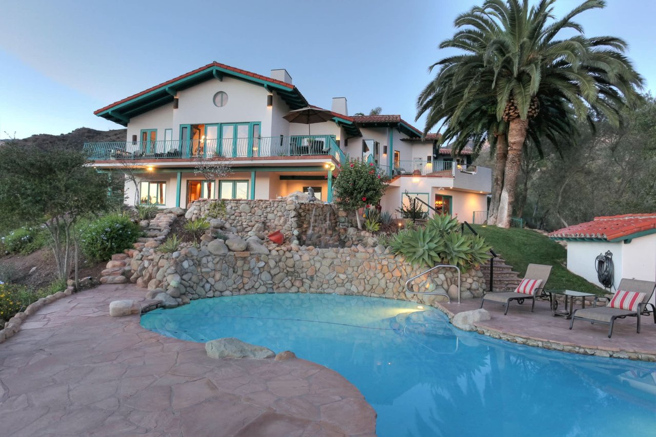 1417 Mission Canyon Rd