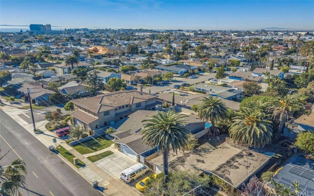 Costa Mesa