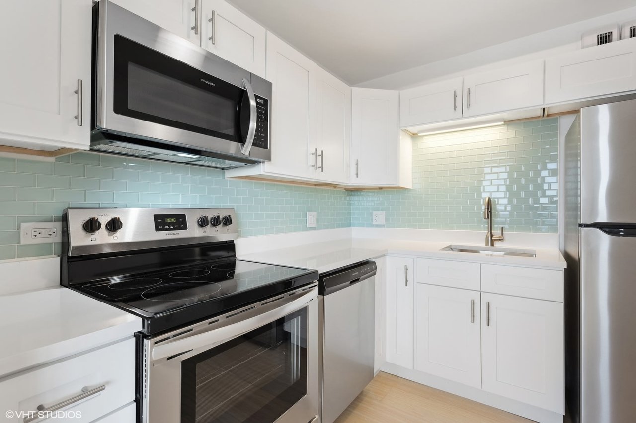 3550 N Lake Shore Drive 