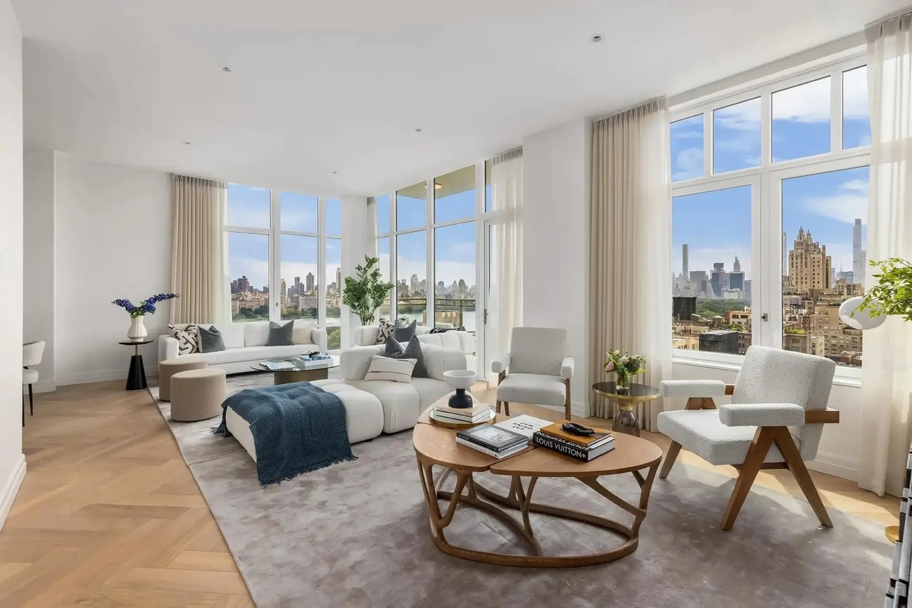 Fifteen at 15 West 96th St