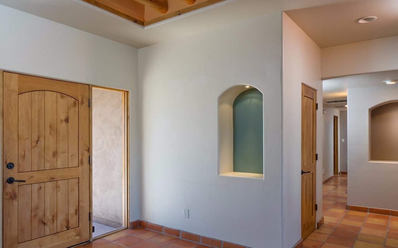 Perfect Desert Oasis, Santa Fe Estate
