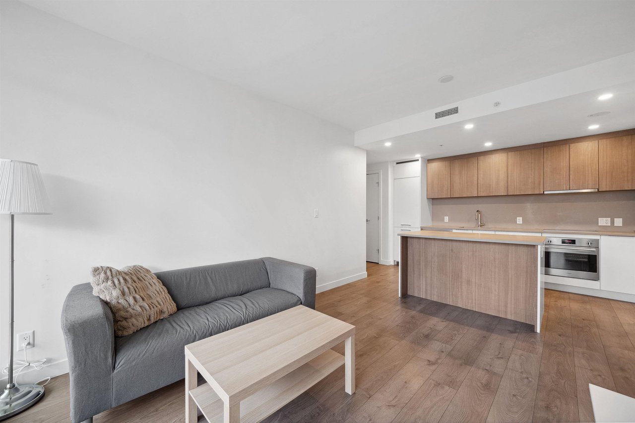 202-13318 104 Ave