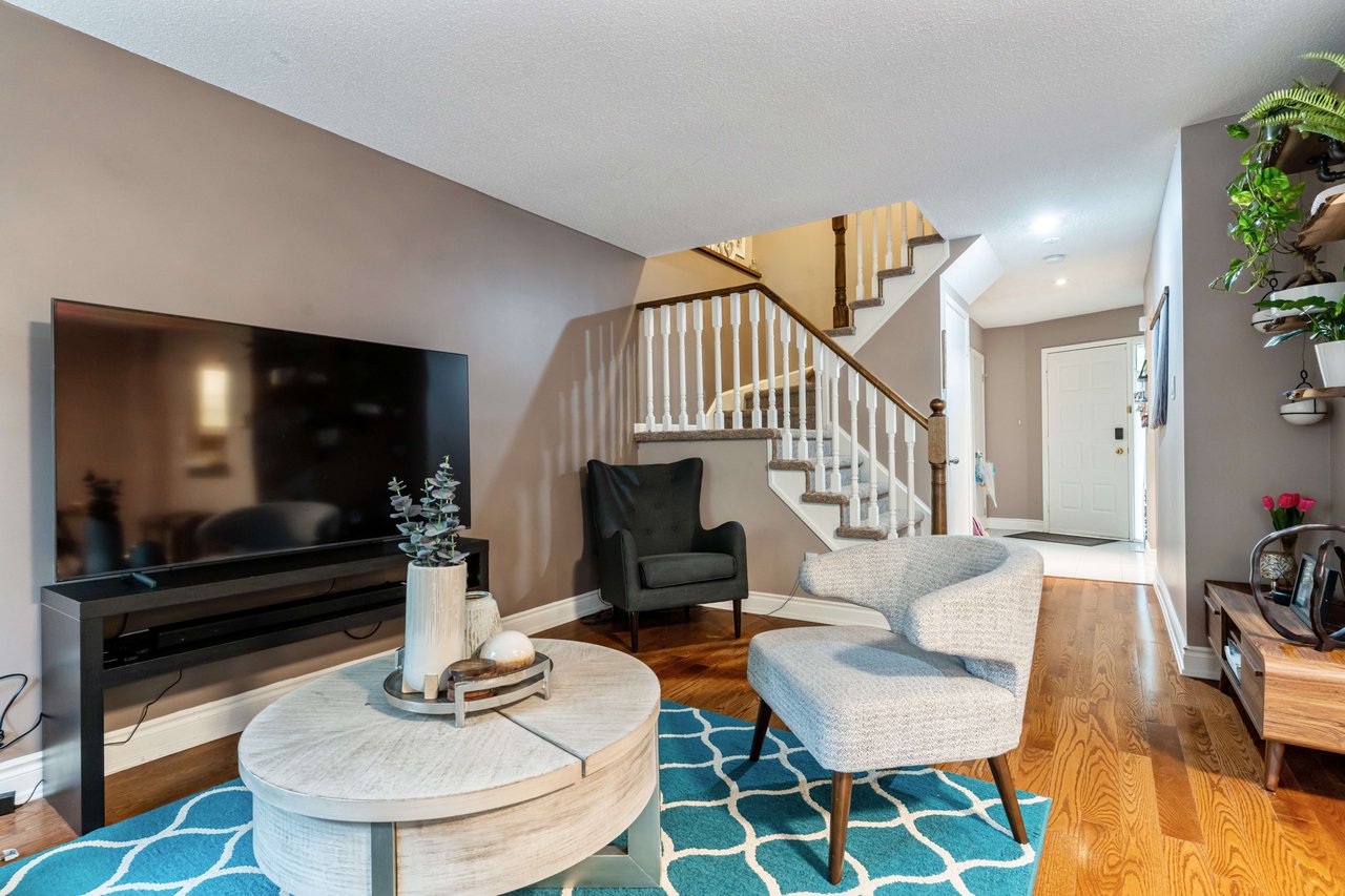 Glen Abbey townhome on lush ravine