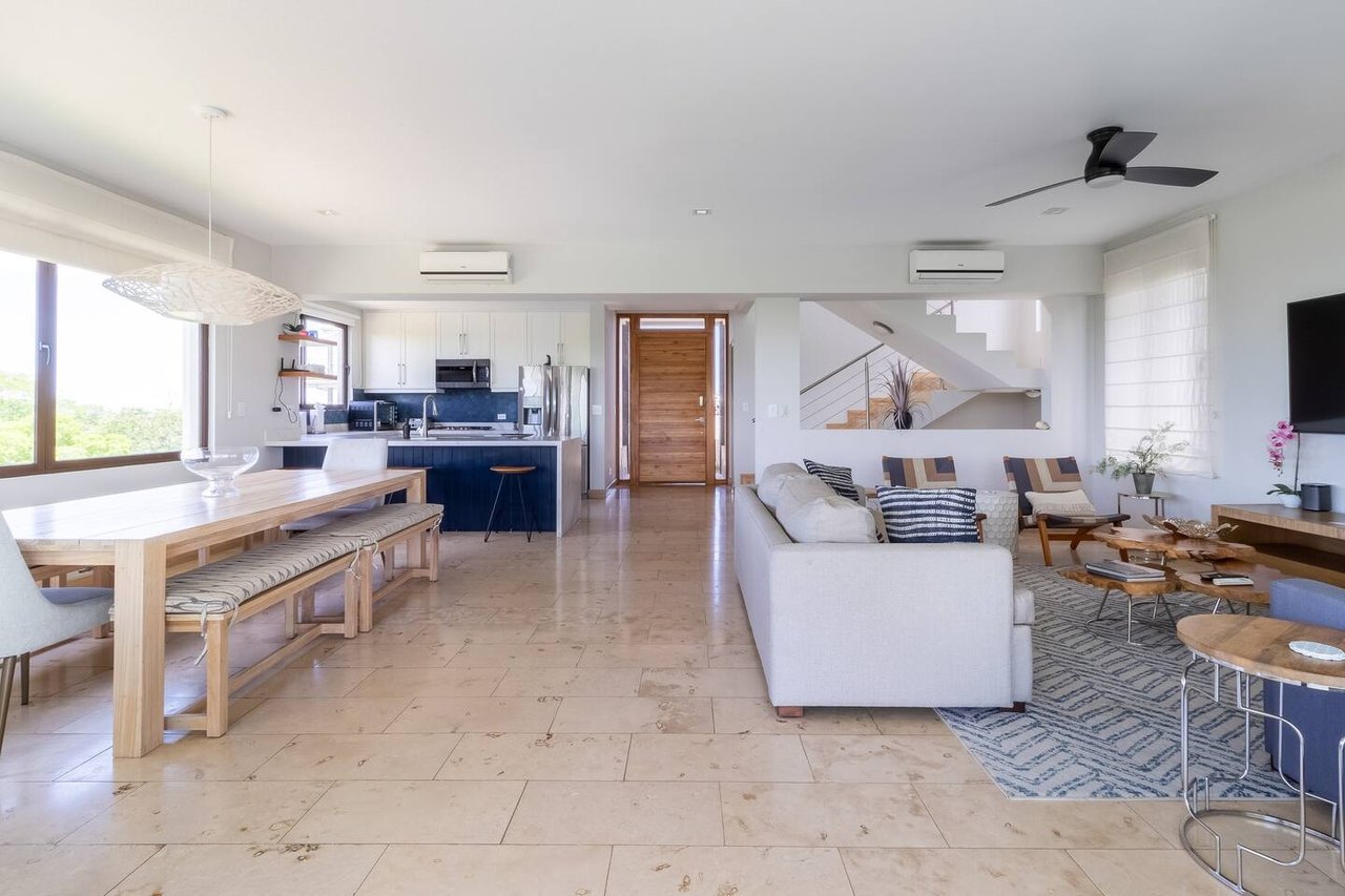 Coastal Hilltop Ocean View Home, Tamarindo, Guanacaste
