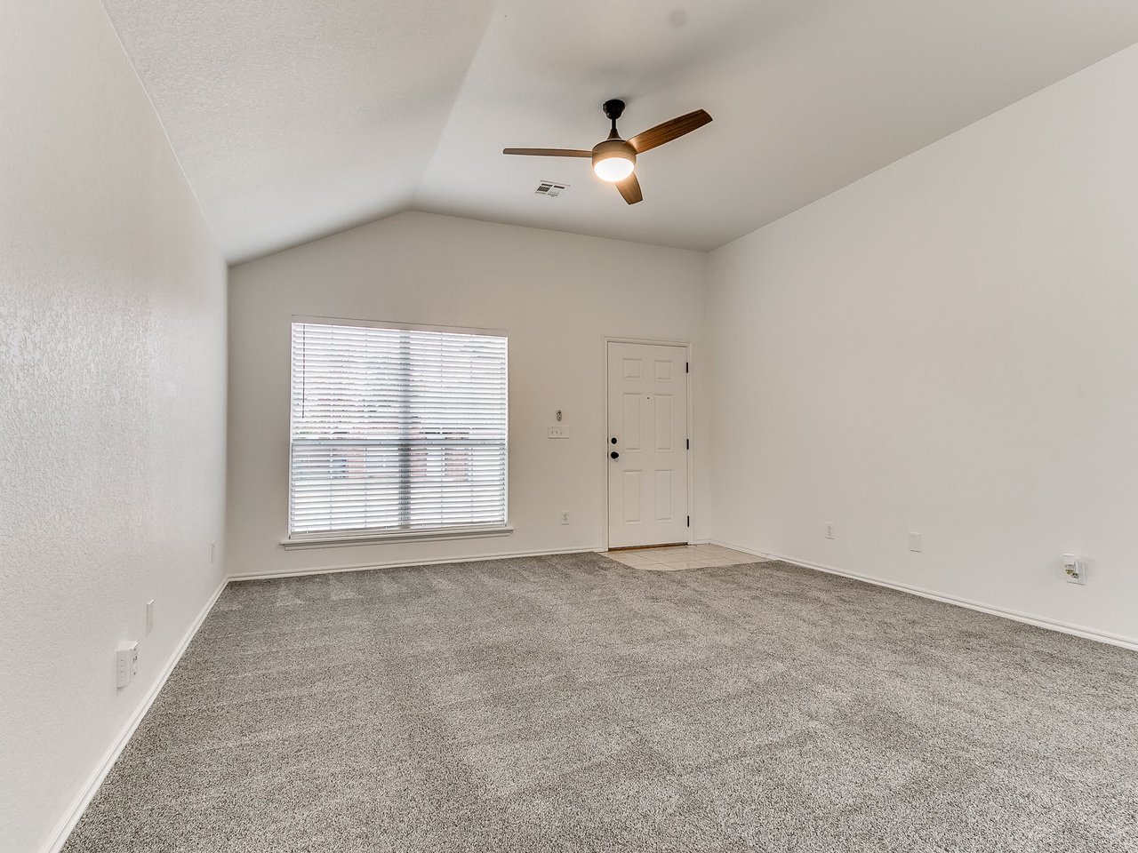 Kingston Hills Community- 1256 Kingston Rd
