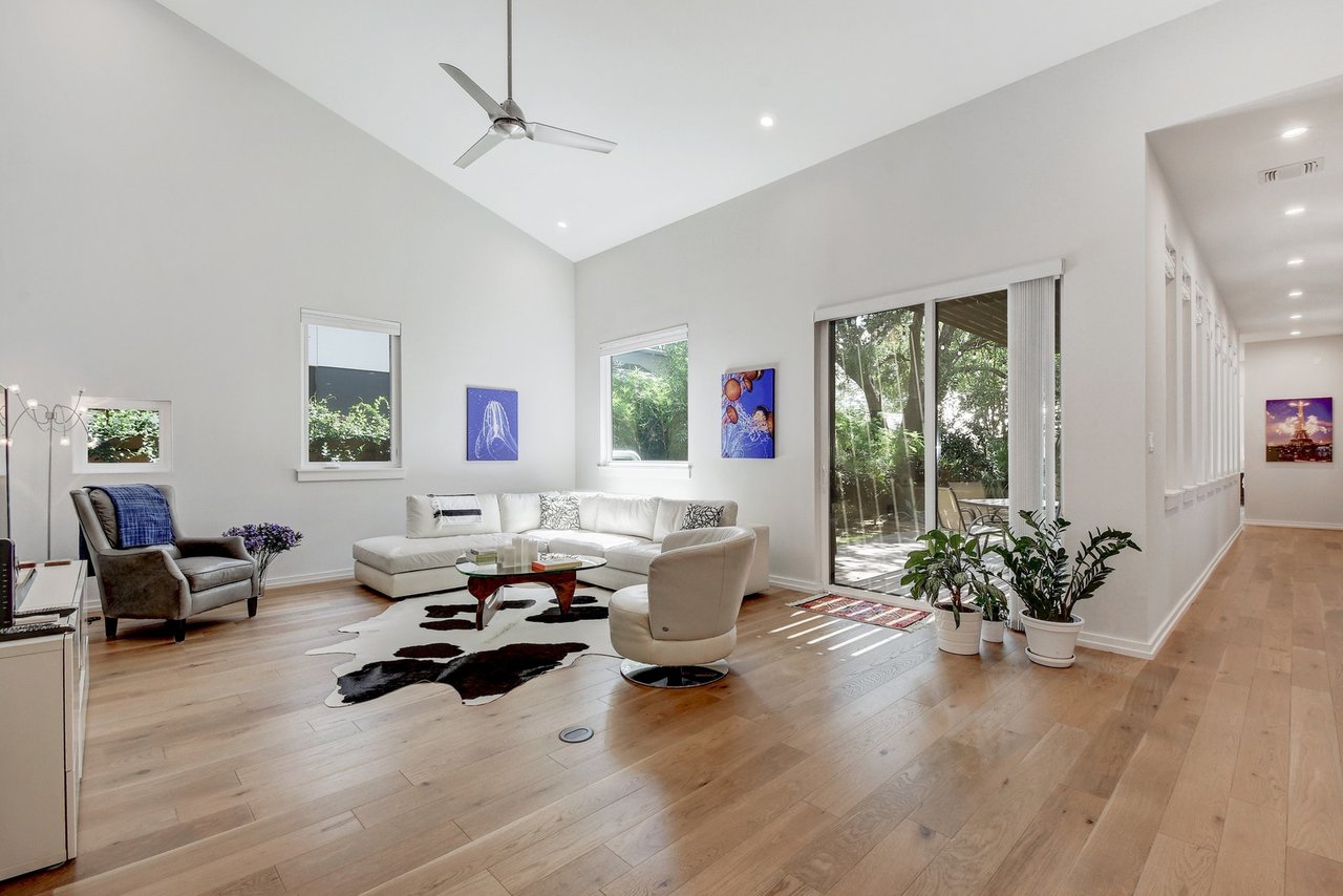 1307 Brentwood St, #A