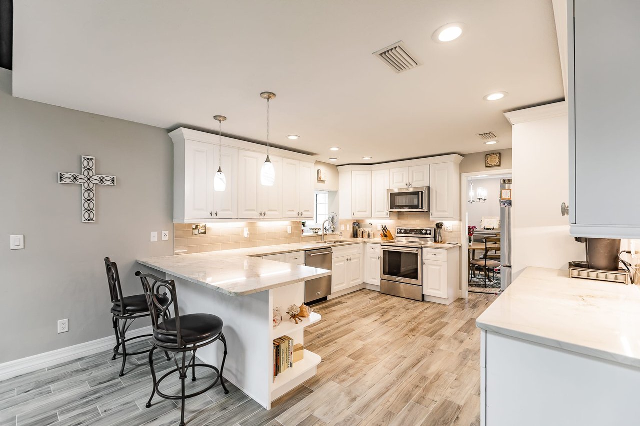 501 VELASQUEZ DRIVE